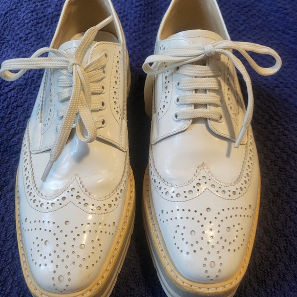 Prada platform white Oxford shoes authentic . Used once - Picture 4 of 4